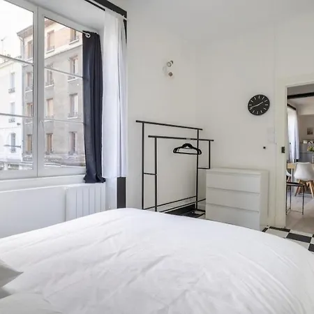 Les Joyaux Du Temps #hypercentre#confort アパート *