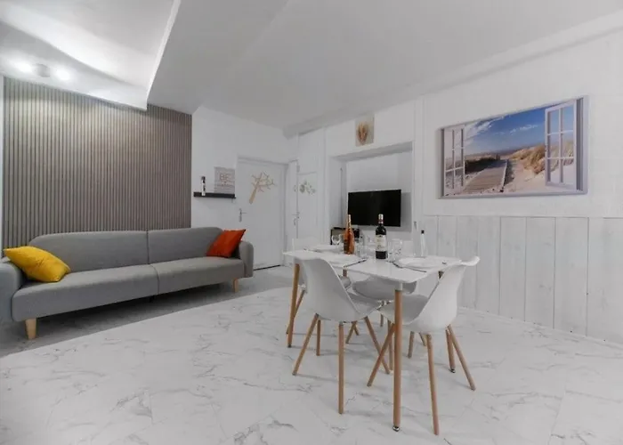 Les Joyaux Du Temps #hypercentre#confort شقة *