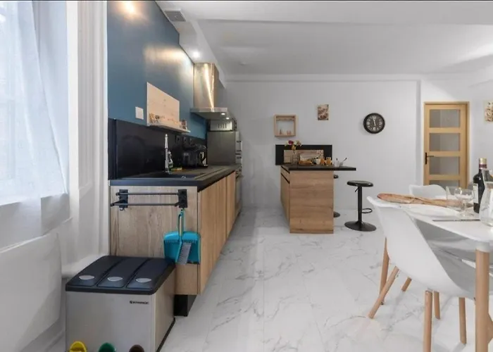 شقة Les Joyaux Du Temps #hypercentre#confort كليرمونت-فيراند