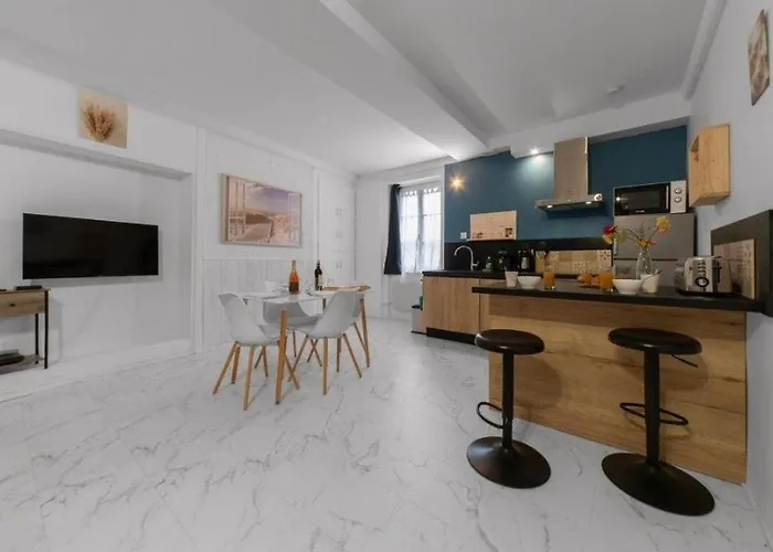 Les Joyaux Du Temps #hypercentre#confort شقة